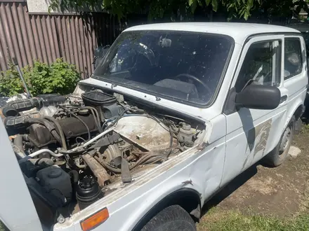 ВАЗ (Lada) Lada 2121 2013 года за 900 000 тг. в Алматы – фото 12