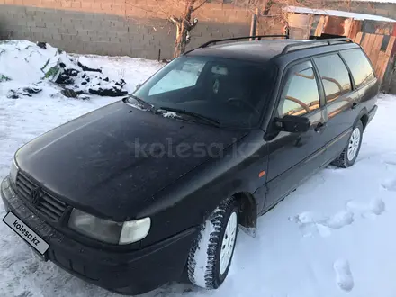 Volkswagen Passat 1996 года за 1 500 000 тг. в Павлодар – фото 4