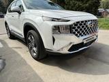 Hyundai Santa Fe 2022 года за 16 200 000 тг. в Алматы