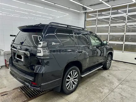 Toyota Land Cruiser Prado 2021 года за 38 500 000 тг. в Астана – фото 3