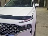 Hyundai Santa Fe 2021 года за 13 000 000 тг. в Шымкент