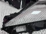 Стекло на фару Toyota Camry 70 (2017-2021) 1-полосная за 26 000 тг. в Астана – фото 2