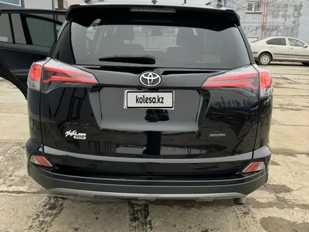 Toyota RAV4 2018 годаүшін10 500 000 тг. в Уральск – фото 6