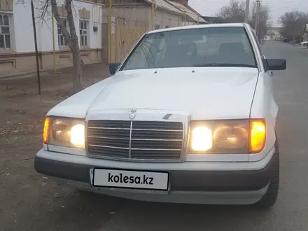 Mercedes-Benz E 230 1992 года за 1 300 000 тг. в Кызылорда