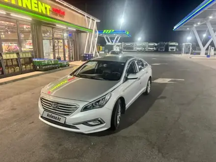 Hyundai Sonata 2015 года за 3 900 000 тг. в Шымкент – фото 3