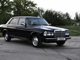 Mercedes-Benz E 230 1982 года за 800 000 тг. в Алматы