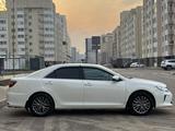 Toyota Camry 2015 года за 8 450 000 тг. в Астана – фото 4