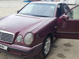 Mercedes-Benz E 230 1995 годаүшін2 200 000 тг. в Алматы – фото 4