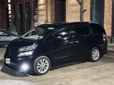 Toyota Vellfire 2010 года за 6 500 000 тг. в Уральск – фото 3