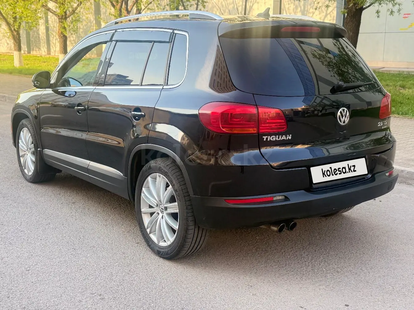 Volkswagen Tiguan, 2015
