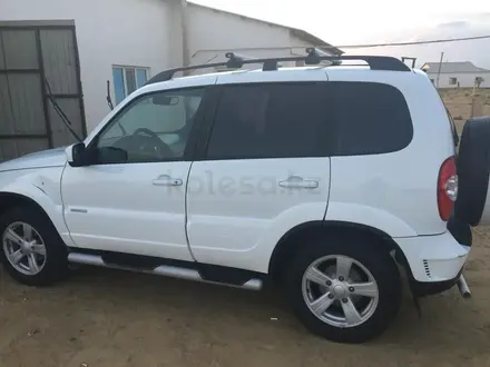 Chevrolet Niva 2014 года за 3 600 000 тг. в Атырау – фото 9