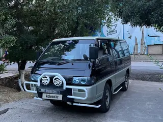Mitsubishi Delica