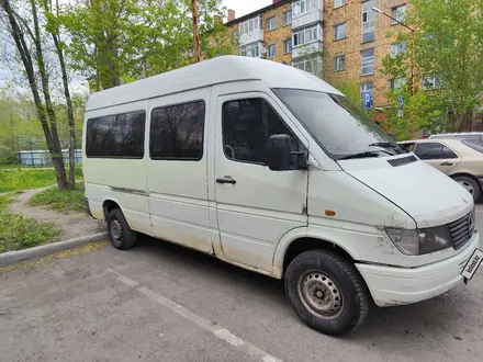 Mercedes-Benz Sprinter 1999 года за 2 500 000 тг. в Караганда – фото 2