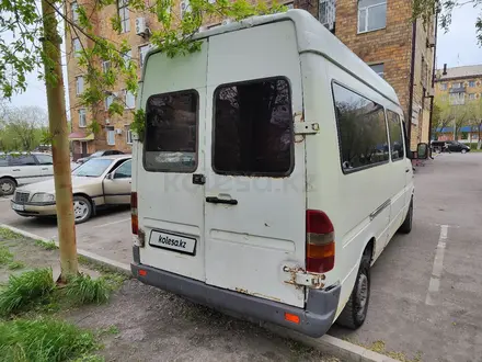 Mercedes-Benz Sprinter 1999 года за 2 500 000 тг. в Караганда – фото 3