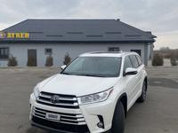 Toyota Highlander 2018 годаfor13 500 000 тг. в Тараз