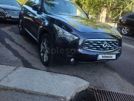 Infiniti FX35 2008 года за 7 600 000 тг. в Алматы – фото 5