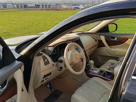 Infiniti FX35 2008 года за 7 600 000 тг. в Алматы – фото 11