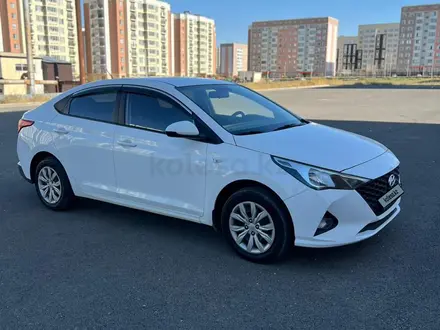 Hyundai Accent 2022 года за 5 650 000 тг. в Шымкент – фото 2