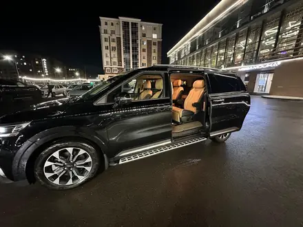 Kia Carnival 2022 года за 20 500 000 тг. в Астана – фото 2