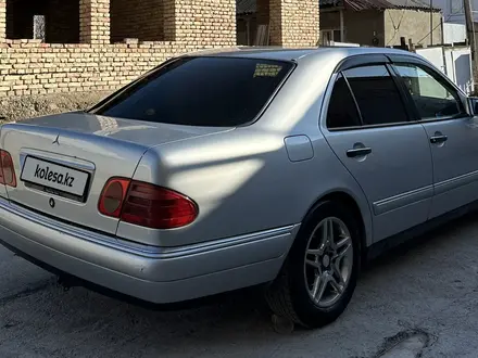 Mercedes-Benz E 280 1996 годаүшін2 900 000 тг. в Тараз – фото 2