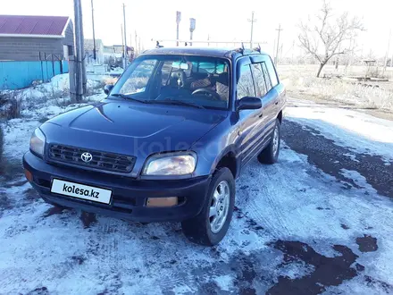 Toyota RAV4 1995 года за 2 900 000 тг. в Актобе – фото 4