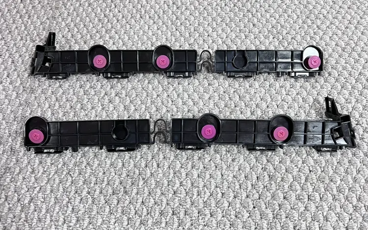 Крепление заднего бампера Тойота Хайс (2019-) за 8 000 тг. в Астана