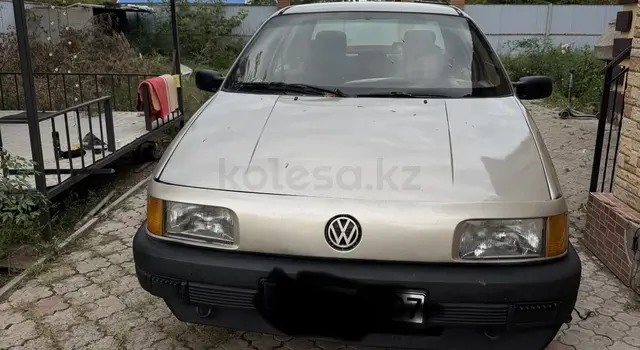 Volkswagen Passat, 1989