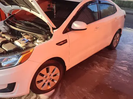 Kia Rio 2014 года за 4 200 000 тг. в Уральск – фото 13