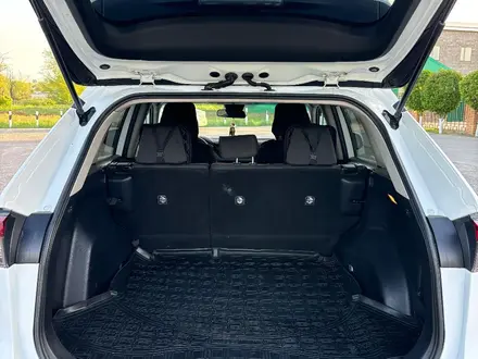 Toyota RAV4 2019 года за 13 000 000 тг. в Уральск – фото 14