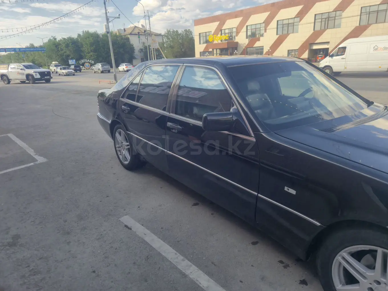 Mercedes-Benz S-Class, 1992