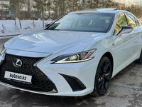 Lexus ES 250 2024 года за 29 500 000 тг. в Астана