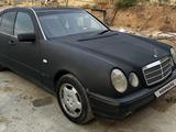 Mercedes-Benz E 220 1996 года за 1 400 000 тг. в Шымкент