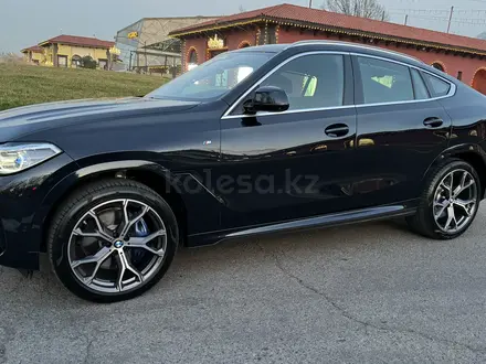 BMW X6 2021 года за 43 700 000 тг. в Алматы – фото 3