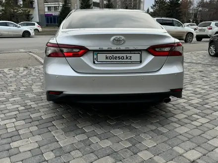 Toyota Camry 2023 года за 17 123 000 тг. в Усть-Каменогорск – фото 4