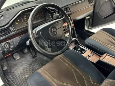 Mercedes-Benz E 200 1995 года за 2 500 000 тг. в Шиели – фото 10