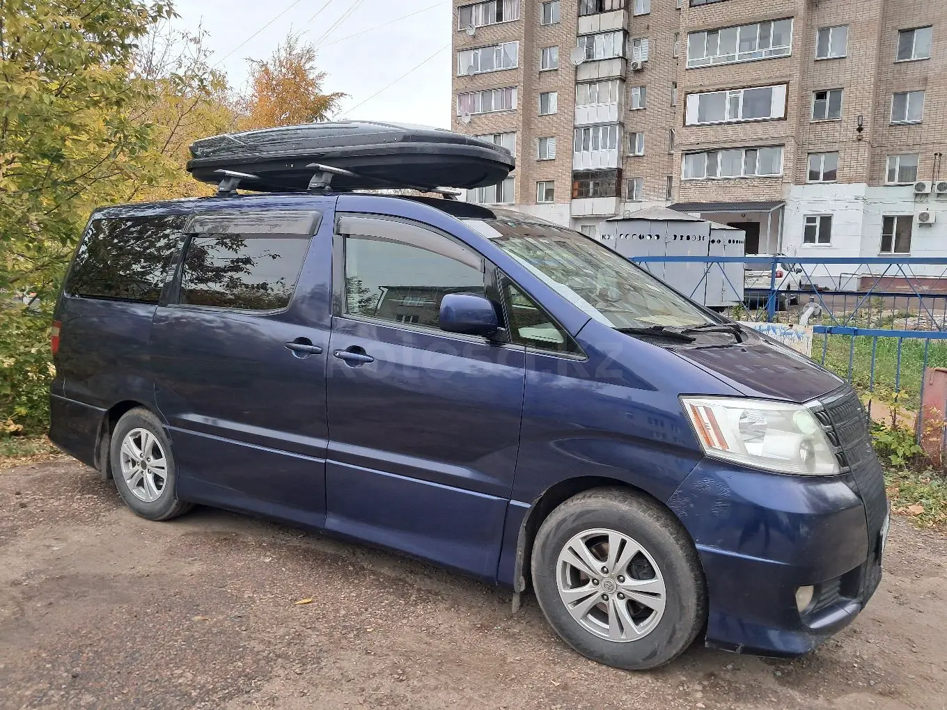 Toyota Alphard, 2005
