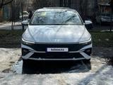 Hyundai Elantra 2023 года за 9 190 000 тг. в Алматы – фото 2