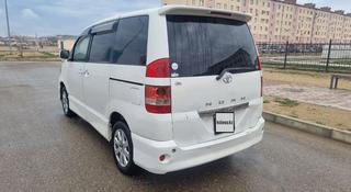 Toyota Noah 2004 года за 2 600 000 тг. в Мангистау