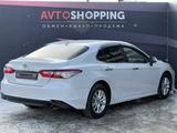 Toyota Camry 2018 годаүшін11 790 000 тг. в Актобе – фото 5