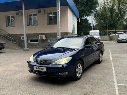 Toyota Camry 2004 года за 5 500 000 тг. в Алматы – фото 16