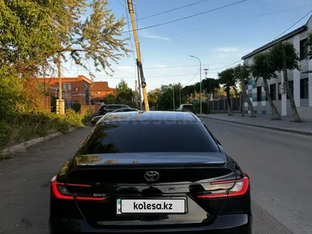 Toyota Camry 2024 года за 14 900 000 тг. в Караганда – фото 3