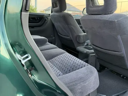 Honda CR-V 2000 года за 5 300 000 тг. в Алматы – фото 21