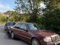 Mercedes-Benz E 260 1992 годаfor1 500 000 тг. в Караганда