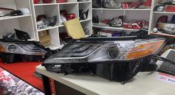 Фары на тойота камри 70 Америка за 60 000 тг. в Алматы