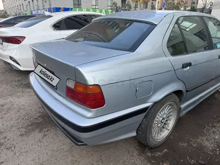 BMW 328 1998 года за 2 300 000 тг. в Астана – фото 4