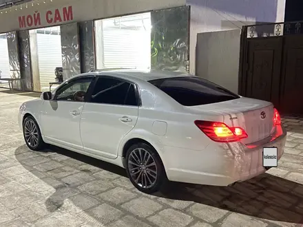 Toyota Avalon 2006 года за 6 700 000 тг. в Жанаозен