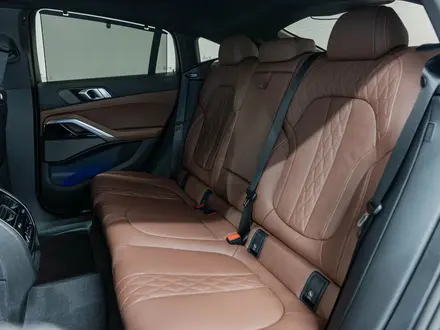 BMW X6 XDrive 40i 2025 года за 59 700 000 тг. в Алматы – фото 19