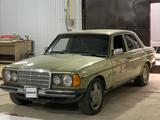 Mercedes-Benz E 230 1980 годаfor2 000 000 тг. в Актобе