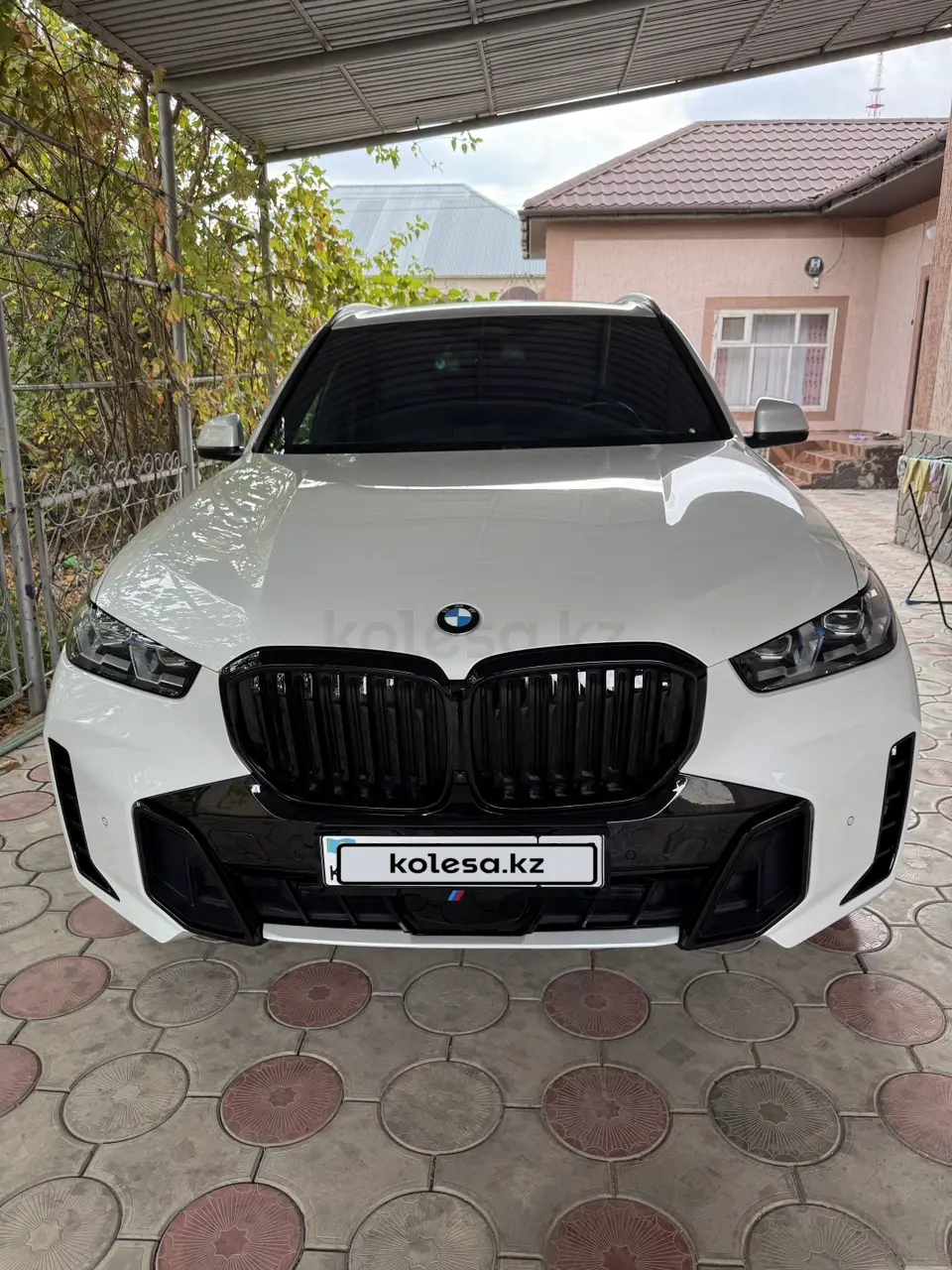 BMW X5, 2023