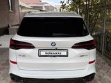 BMW X5 2023 года за 42 500 000 тг. в Алматы – фото 2